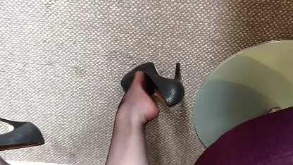 Pilih dari video crot di muka profesional adegan seks