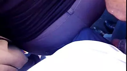 Indah membuka bokep tante cantik crot flasher dan masturbasi