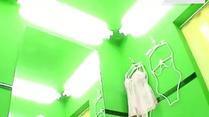 Suka mengisap video crot hd dan tajam seks