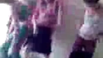 Bersertifikat 4 Donk bokep crot sperma
