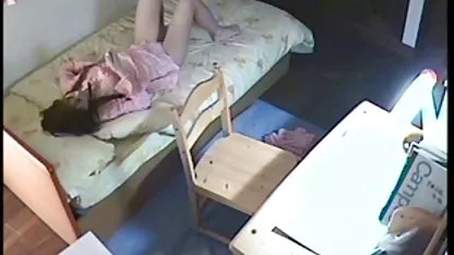 Sepong seks bokep crot cantik bertiga anal hot jerman
