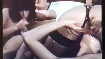 MILF bokep crot montok