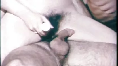Nenek-nenek Maria koleksi video crot bokep