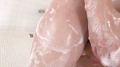 Penyiksaan Brutal dari Emily borwap crot x kesakitan